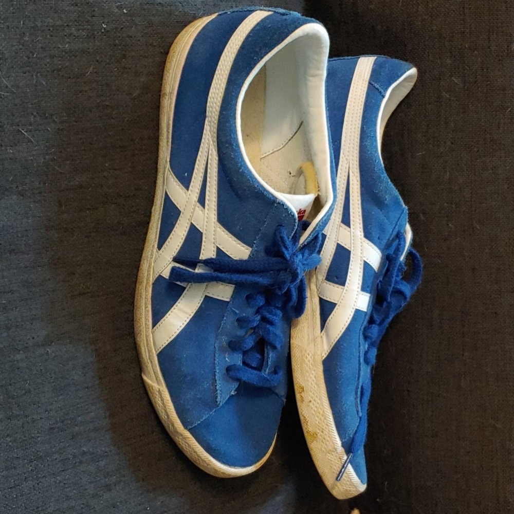 Onitsuka shoes